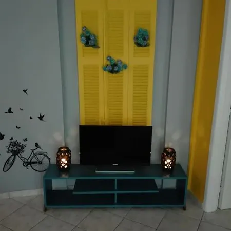 Apartmán Lux δυάρι με Parking στο κέντρο *