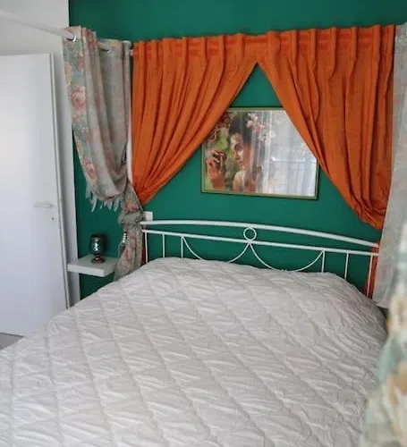 Lux δυάρι με Parking στο κέντρο * Volos