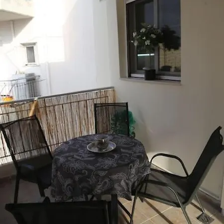 Διαμέρισμα Lux δυάρι με Parking στο κέντρο