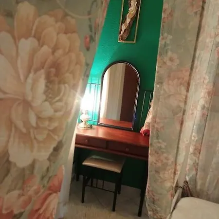 Lux δυάρι με Parking στο κέντρο * Βόλος