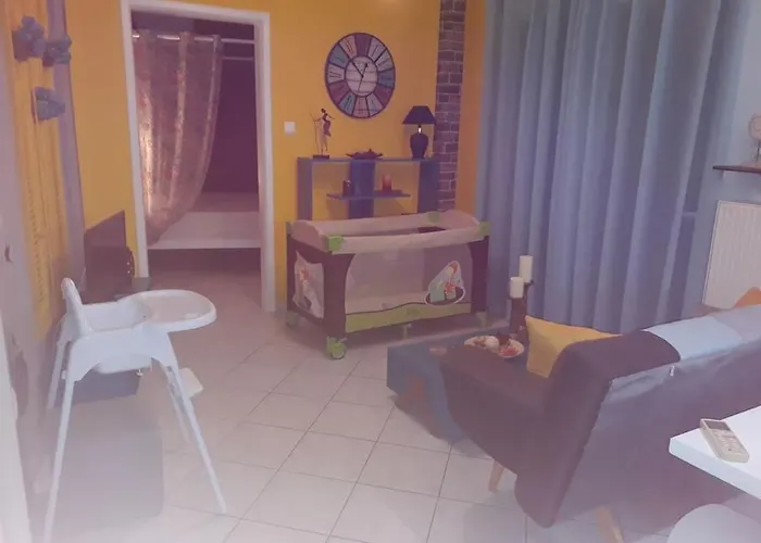 Lux δυάρι με Parking στο κέντρο *